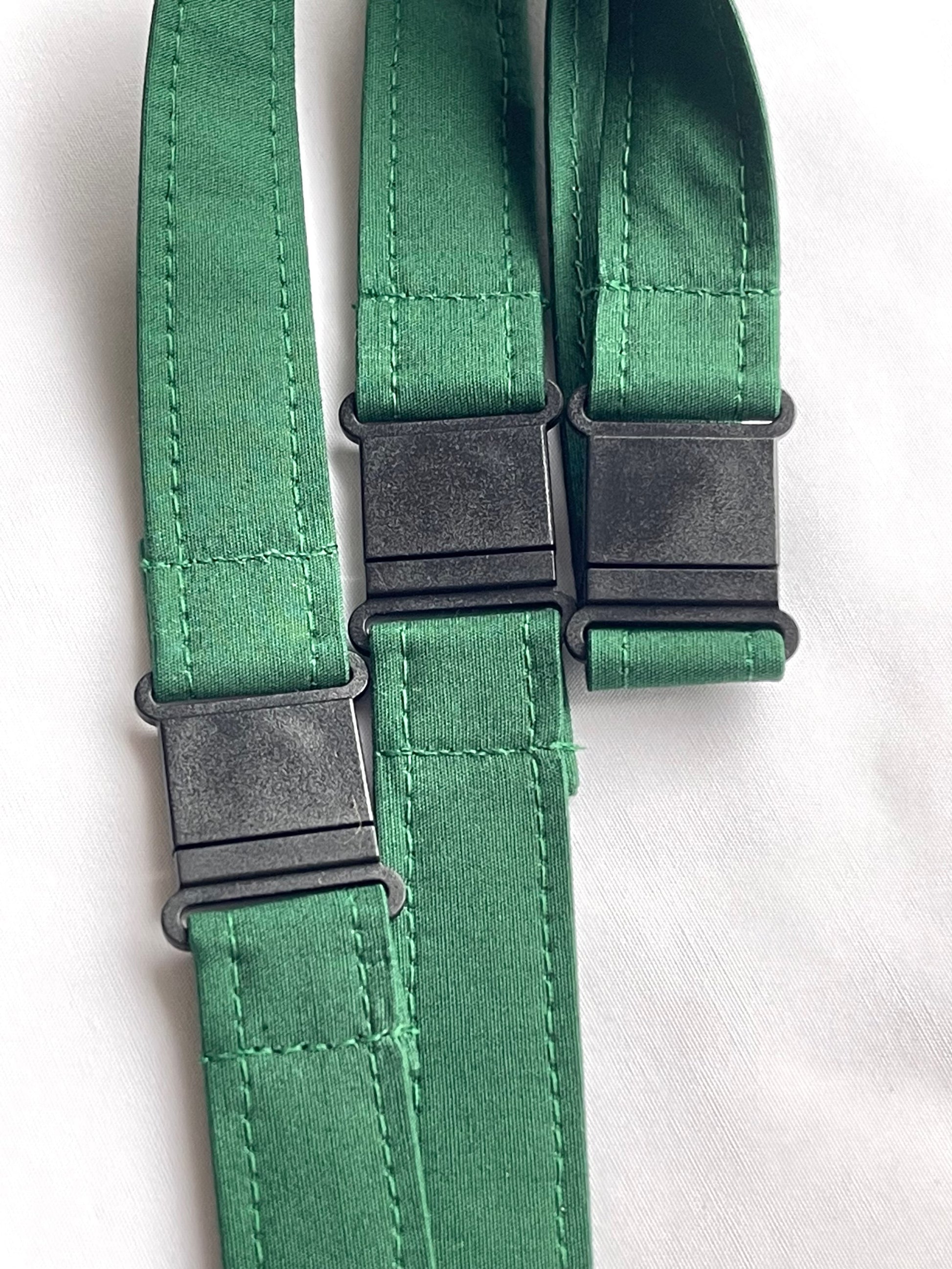 Bottle Green Plain Fabric Breakaway Lanyard image 2