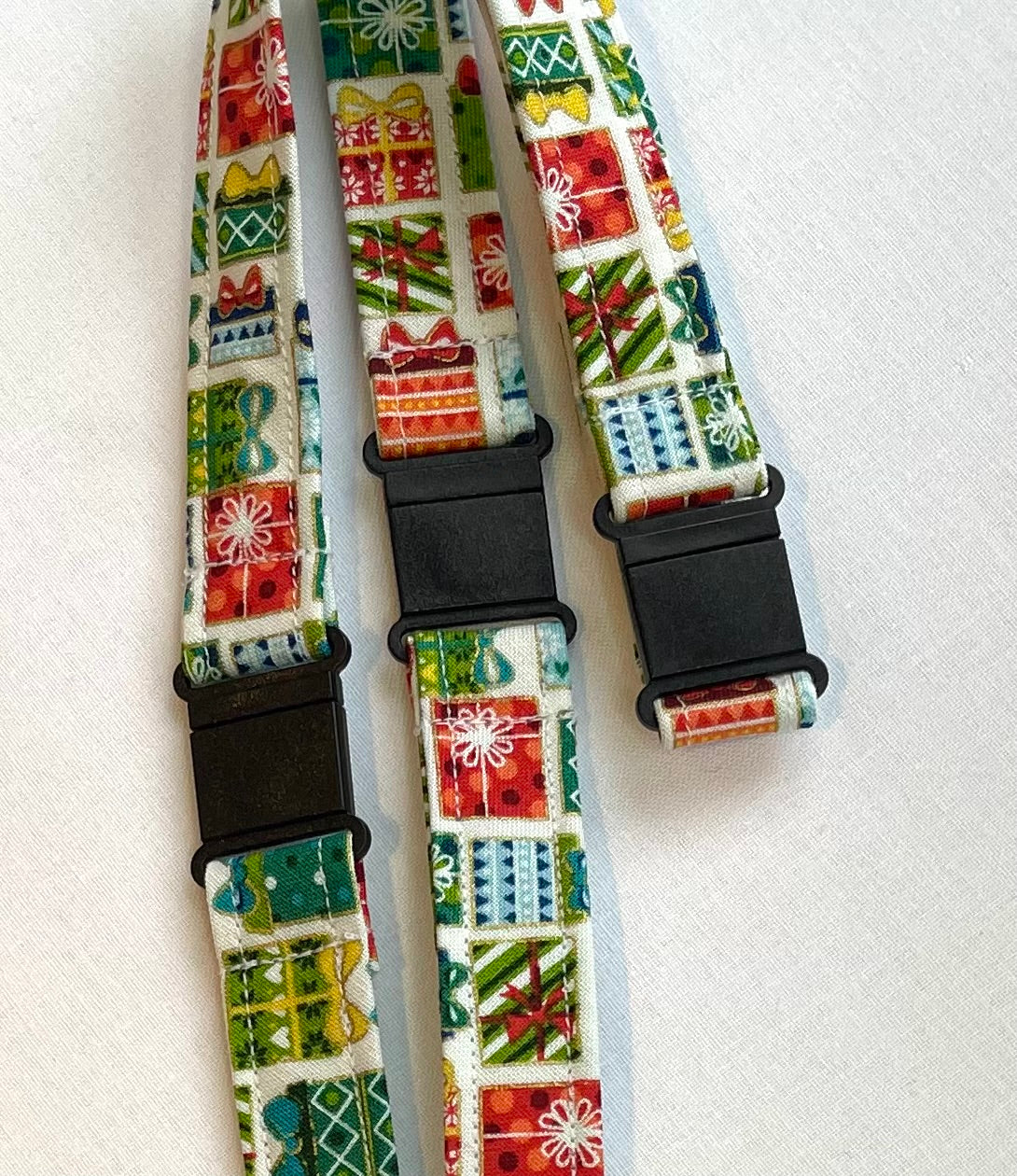Christmas: Present Fabric Breakaway Lanyard image 3