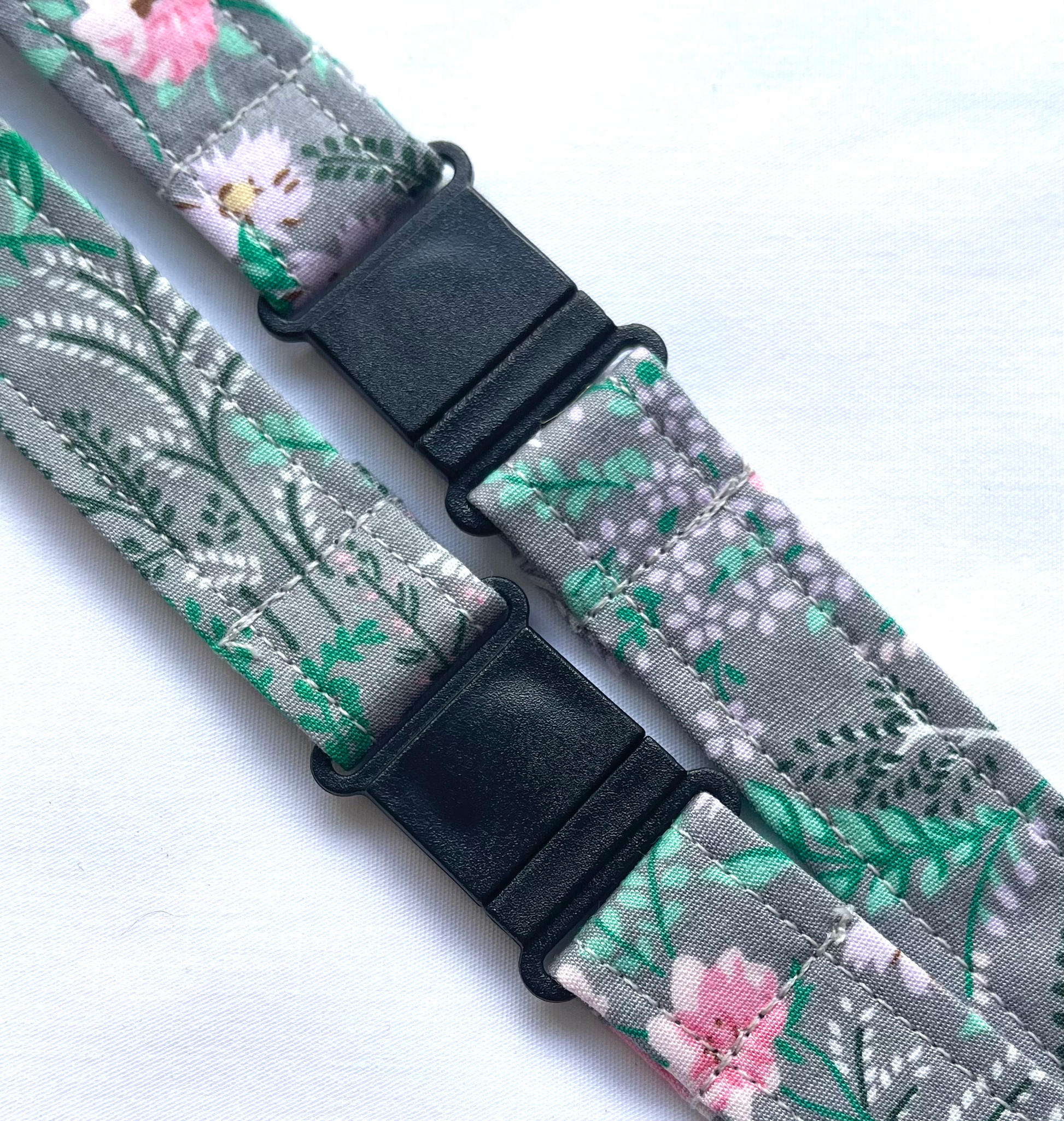 Grey Floral Fabric Breakaway Lanyard image 1