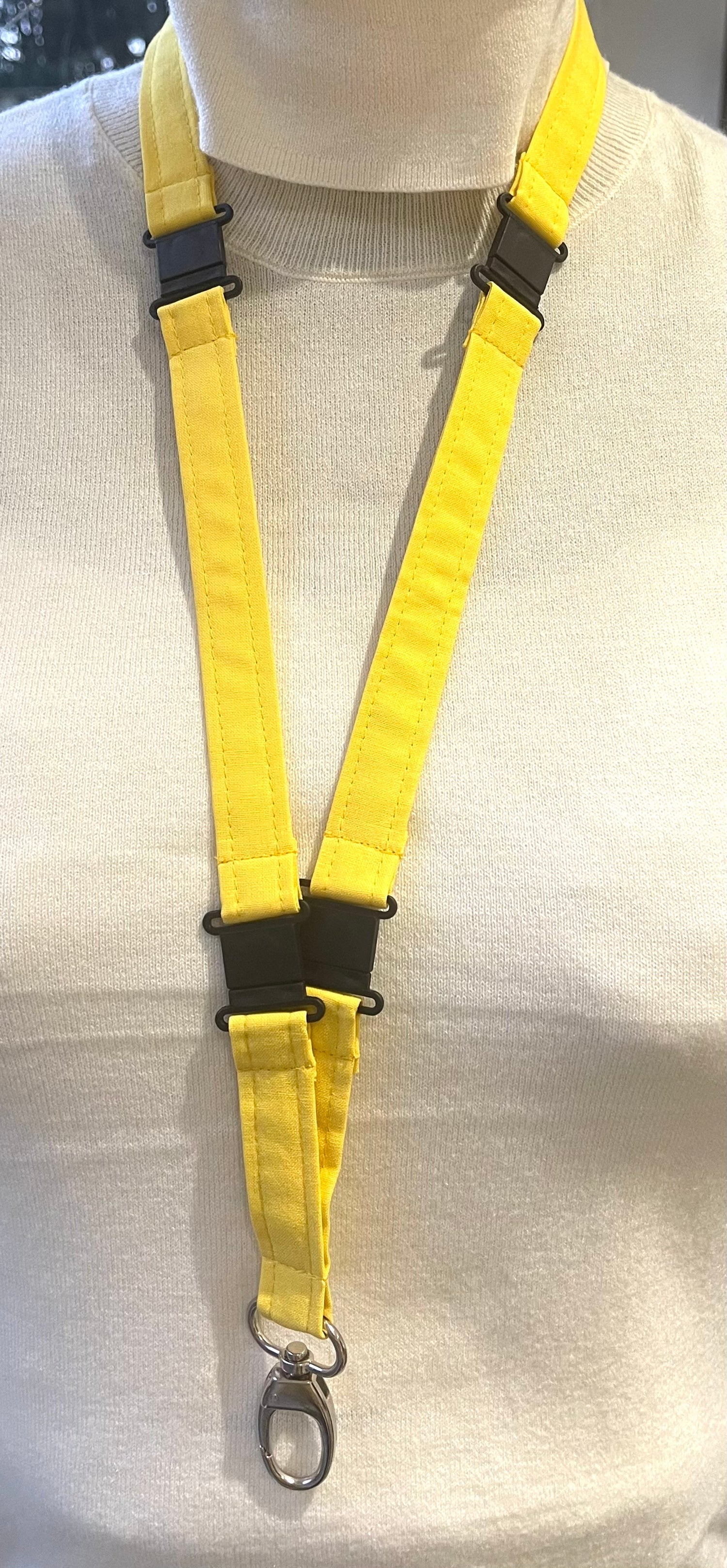 daffodil yellow lanyard