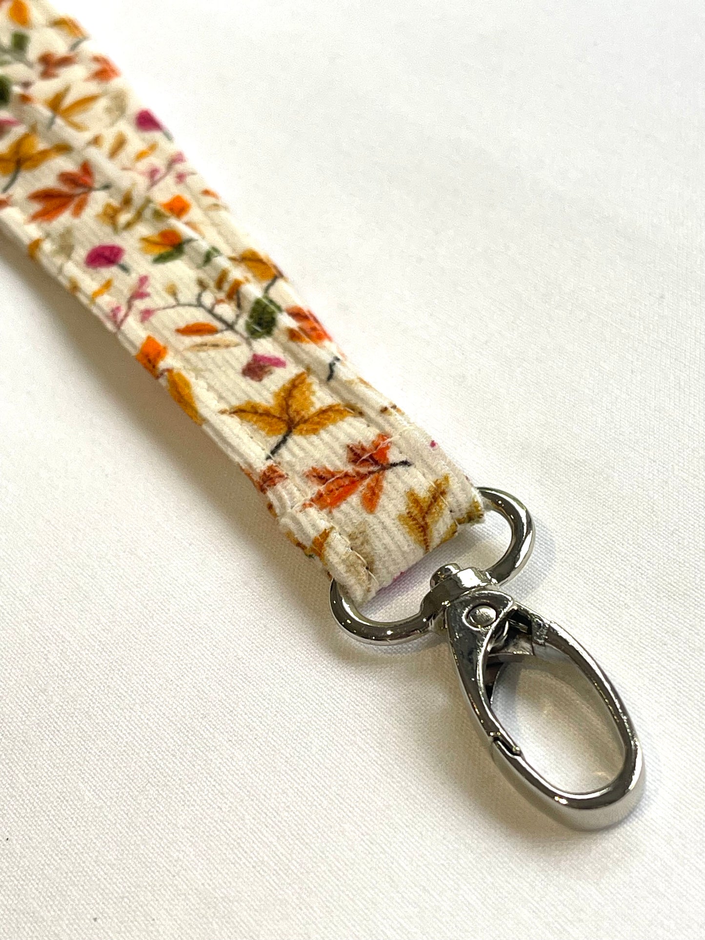 Leaves on Cream Fabric Breakaway Lanyard