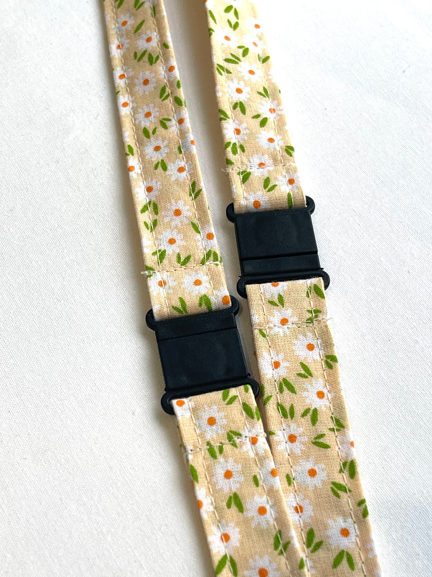Small Daisy Fabric Breakaway Lanyard