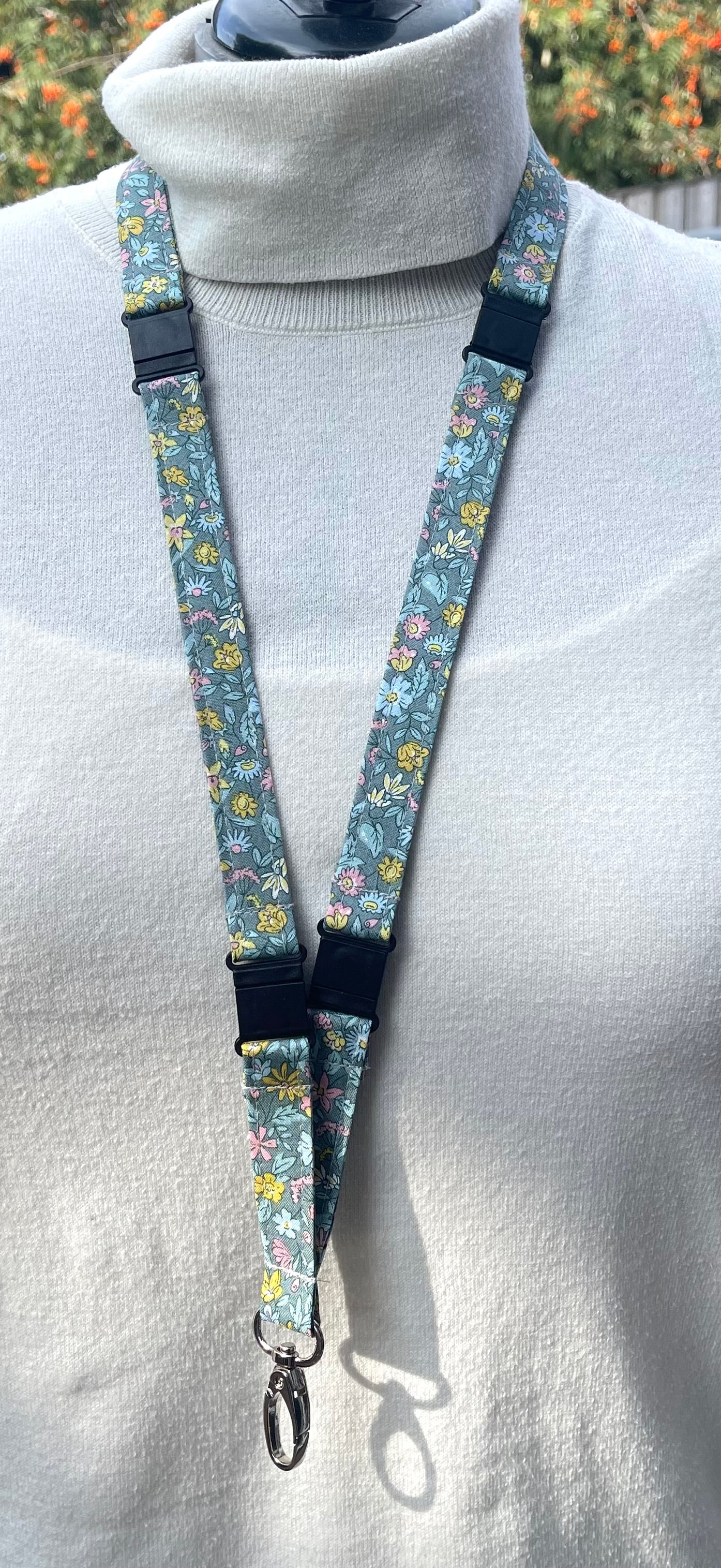 Liberty Breakaway Lanyard: Morning Meadow
