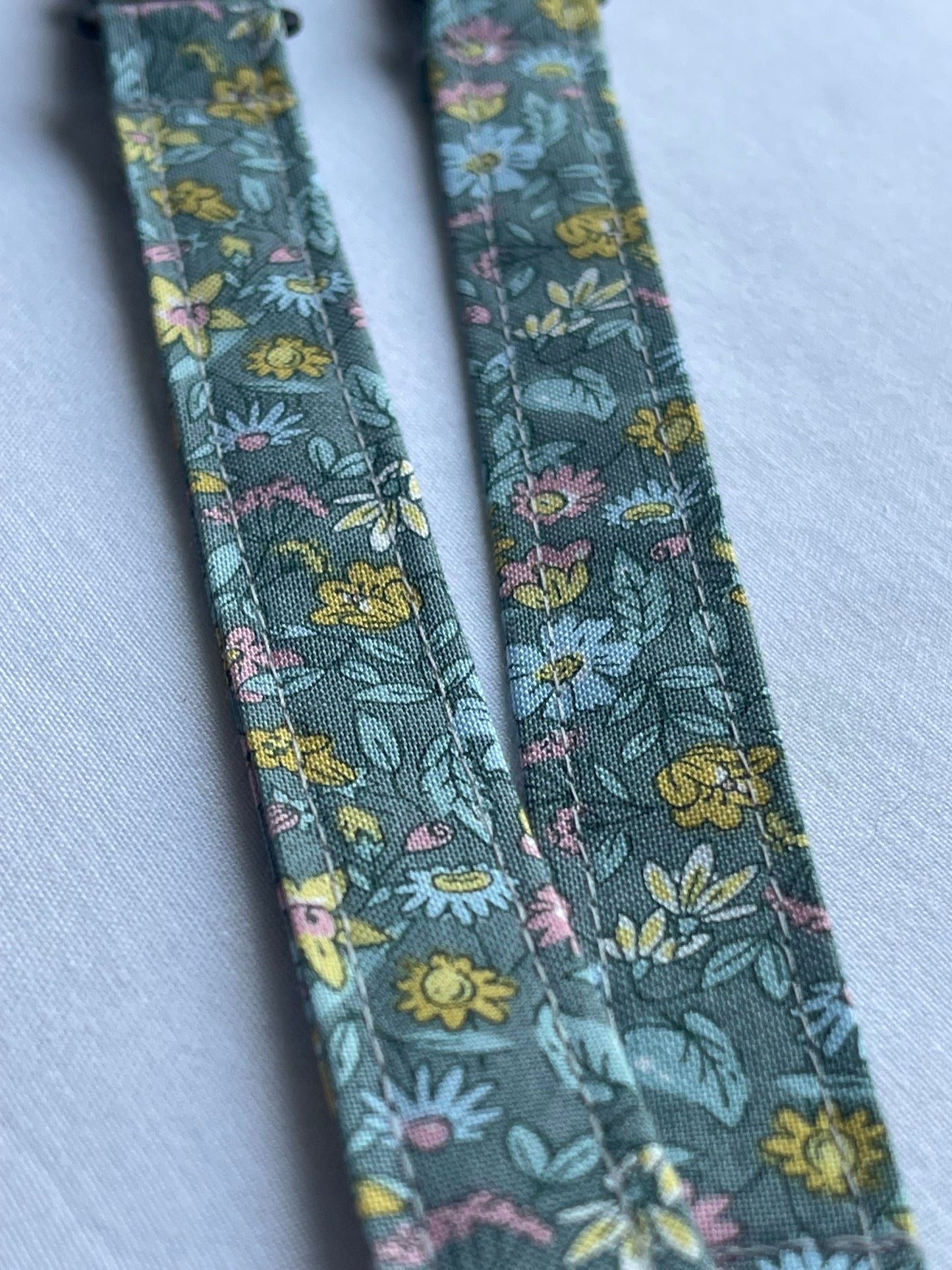 Liberty Breakaway Lanyard: Morning Meadow