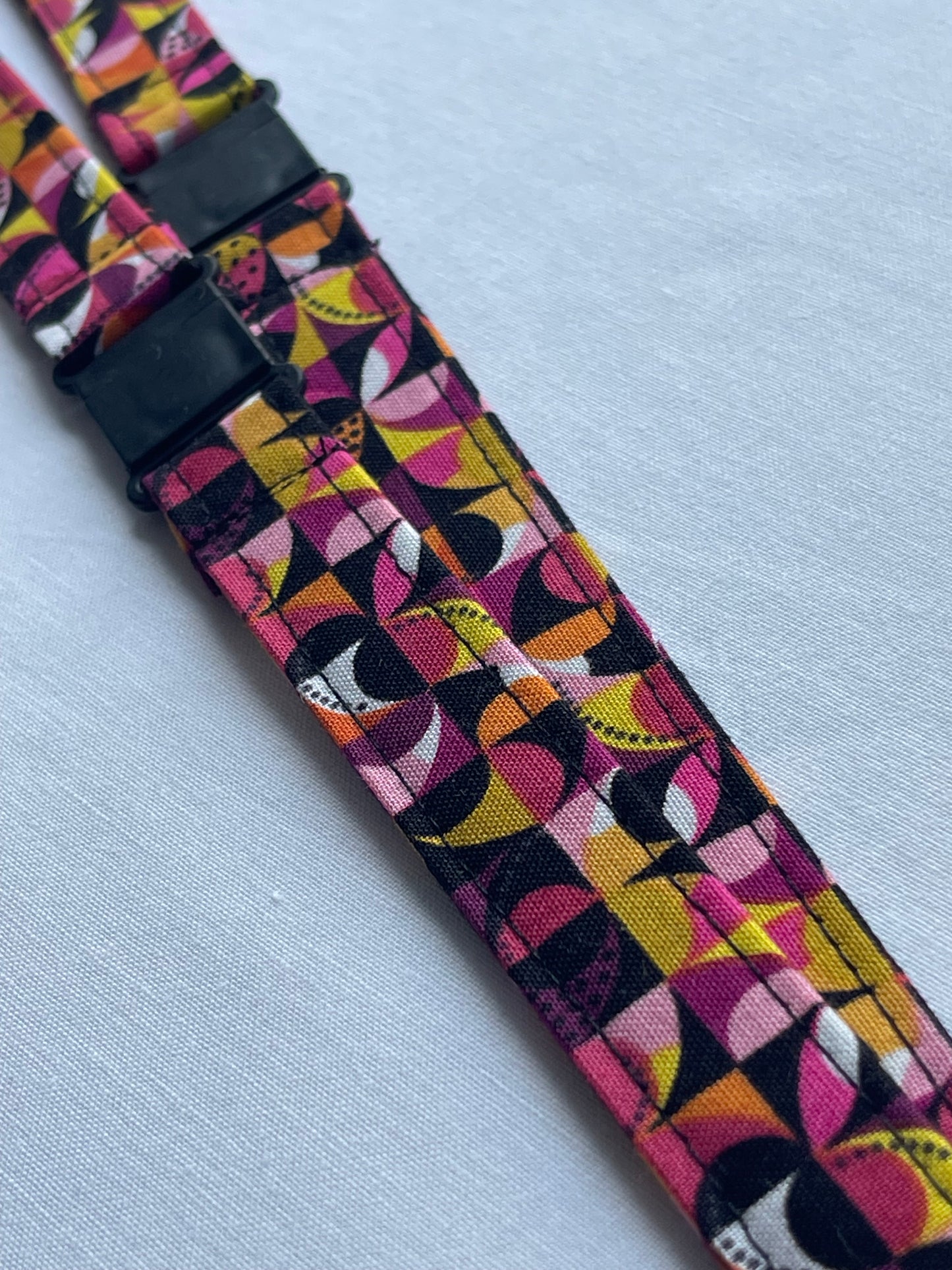 Pink Geometric Fabric Breakaway Lanyard