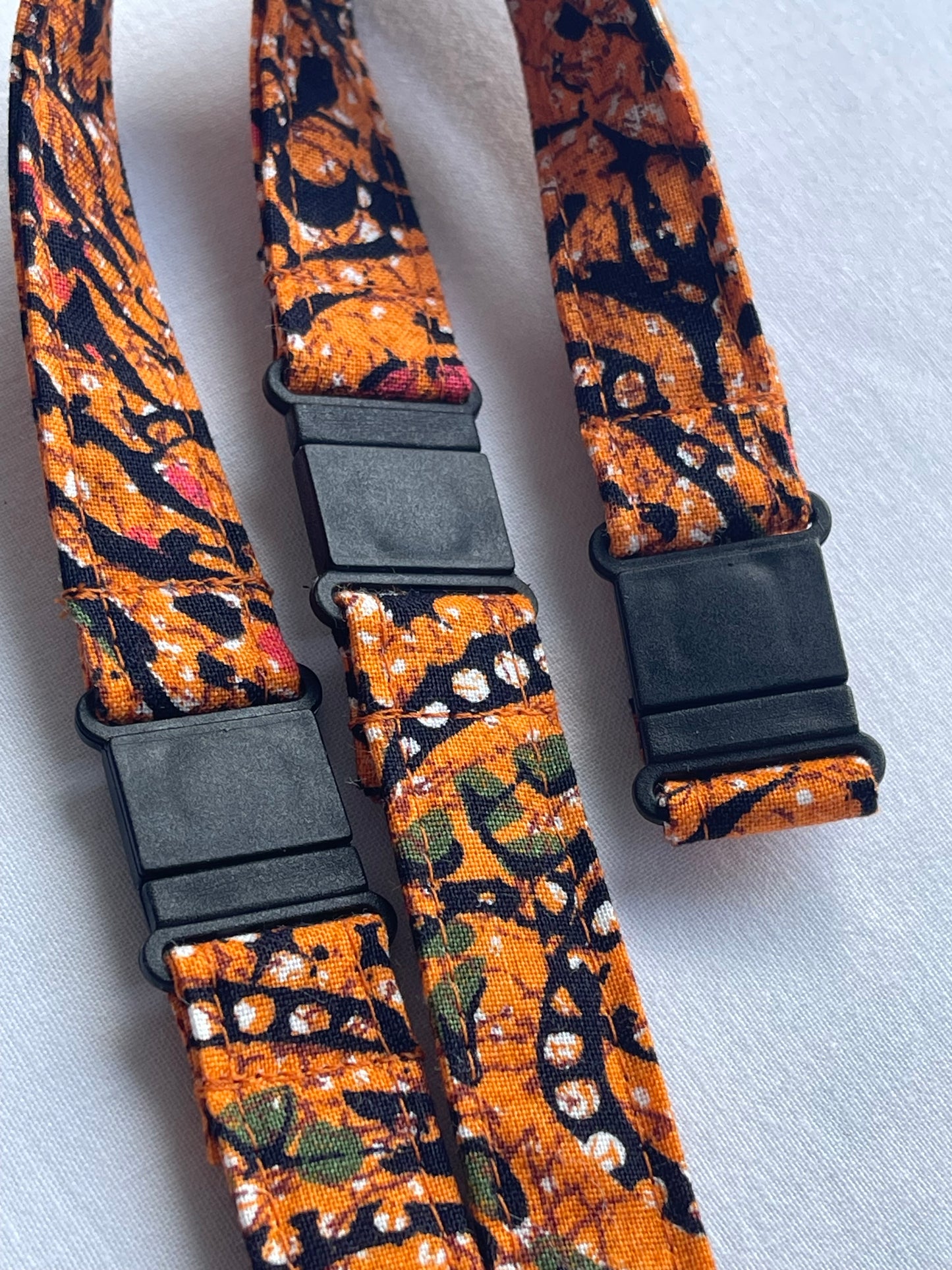 Reclaimed fabric: Spiced Paisley breakaway lanyard