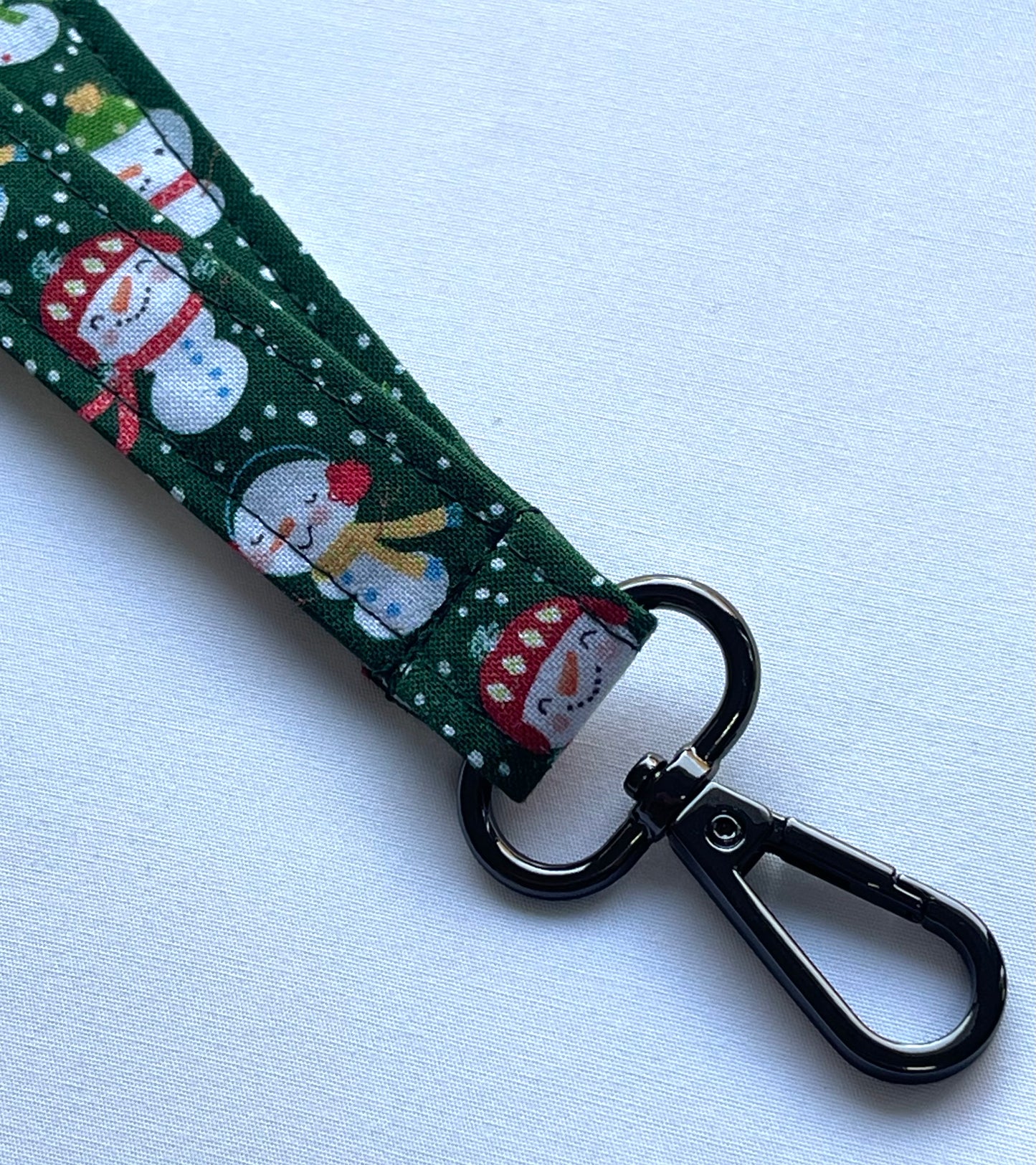 Christmas: Jolly Green Fabric Safety Breakaway Lanyard - House of Lanyards