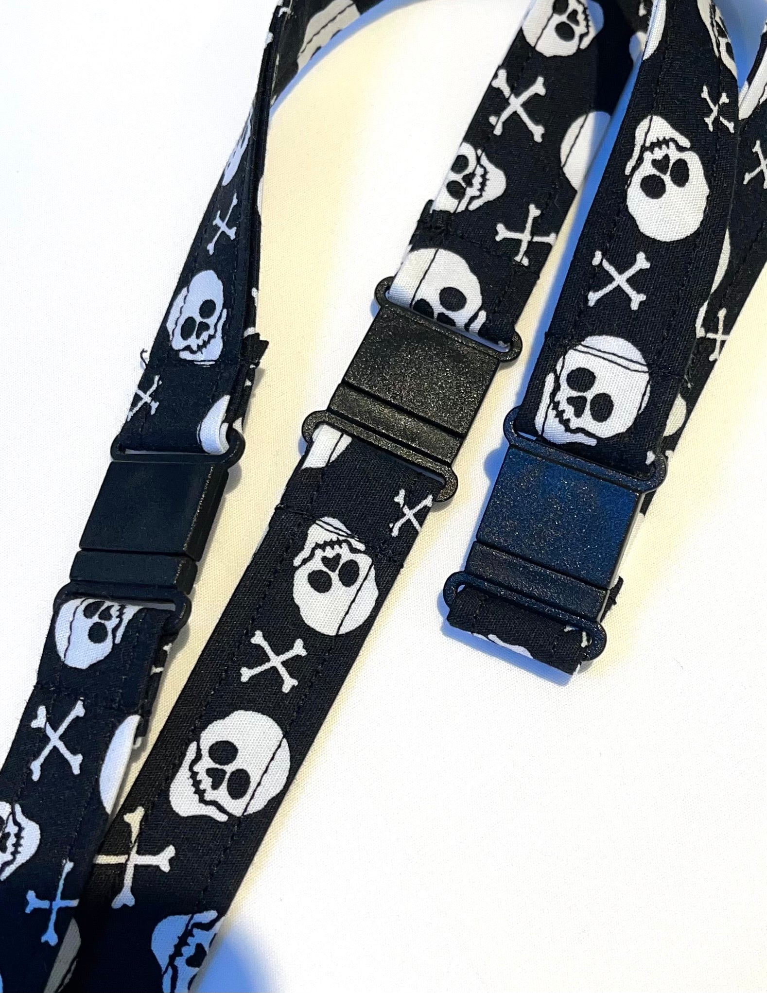 Skulls Fabric Breakaway Lanyard image 3