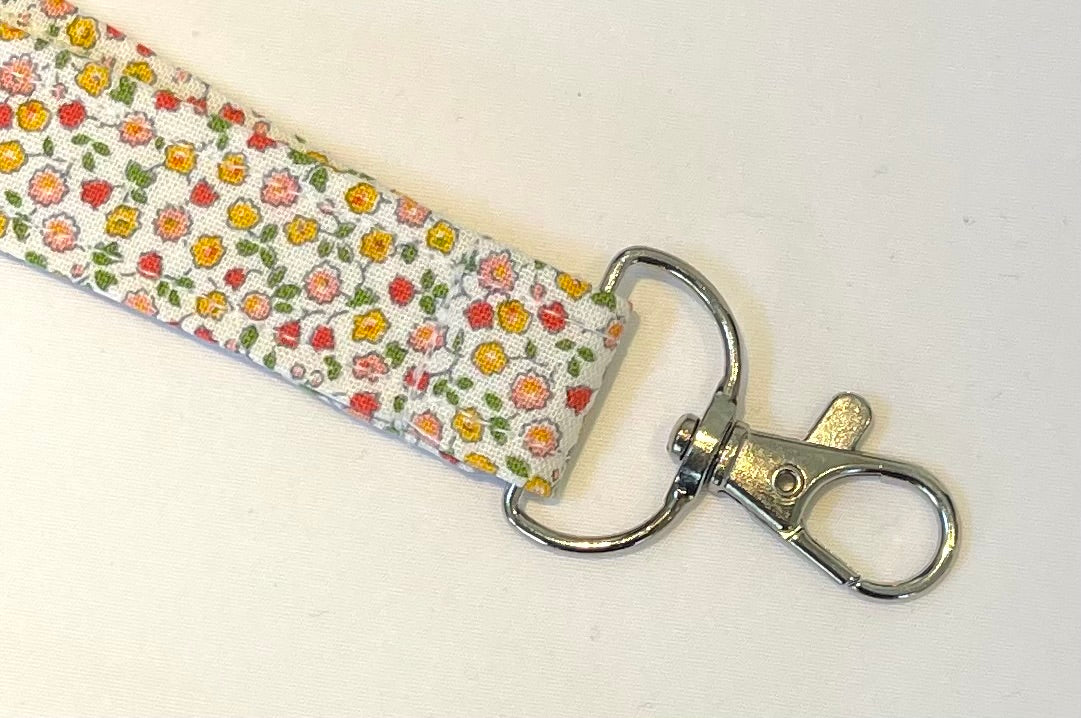 Liberty Breakaway Lanyard: Peach Suffolk Fields image 2